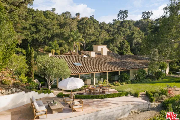 4585 VIEJA DR