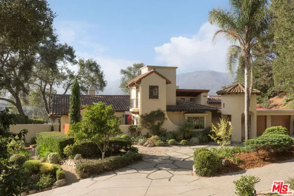 4585 VIEJA DR