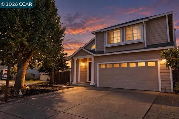 201 FAIRBROOK CT