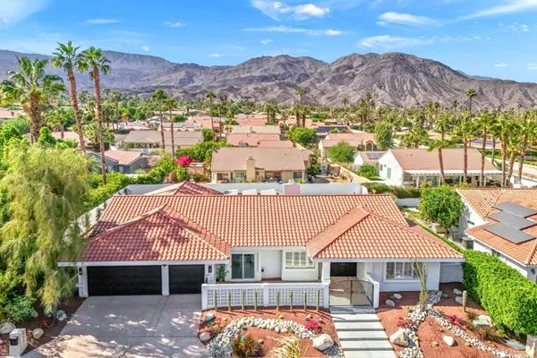 47215 HELIOTROPE DR