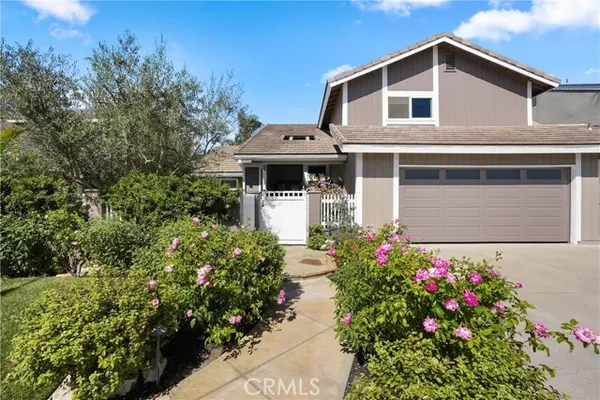 5771 GRIMSBY DR