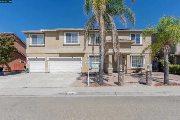 4400 GLEN CANYON CIR