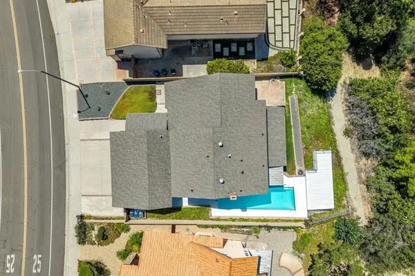 3315 HAWKWOOD RD