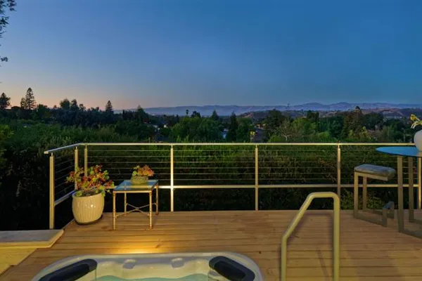 1415 MONTEGO DR