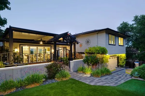 1415 MONTEGO DR