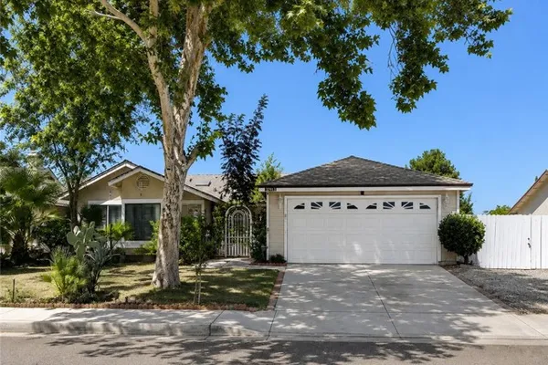 37913 JANUS DR