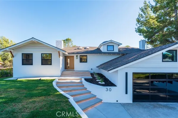 30 SANTA BELLA RD