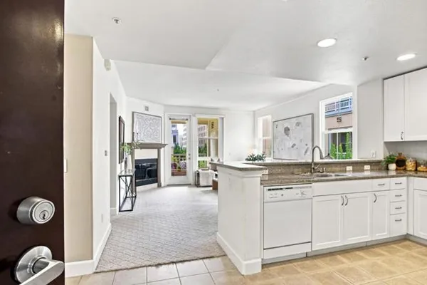 20488 STEVENS CREEK BLVD 2211