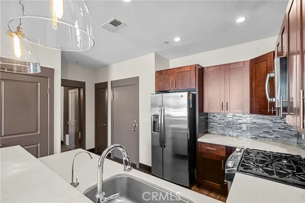 24595 TOWN CENTER DR 3410
