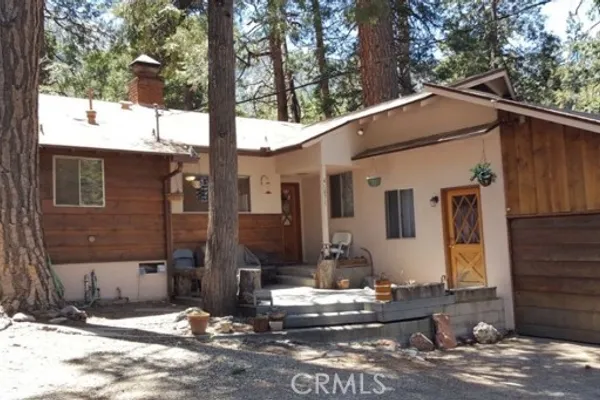 41071 VALLEY OF THE FALLS DR