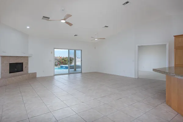 74140 SCHOLAR LN