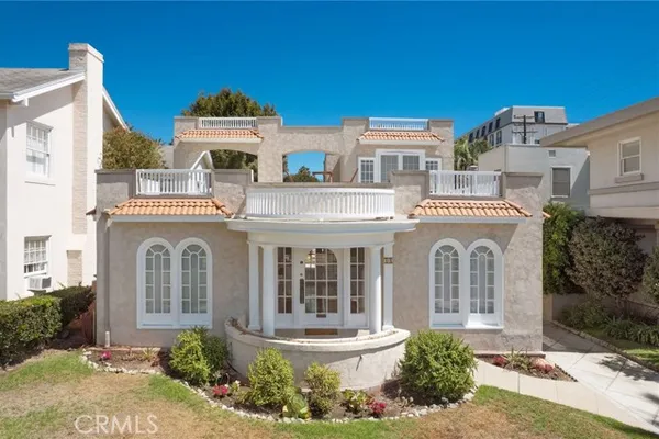 24 LINDERO AVE