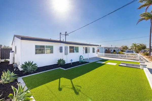 1420 SAN SIMEON ST