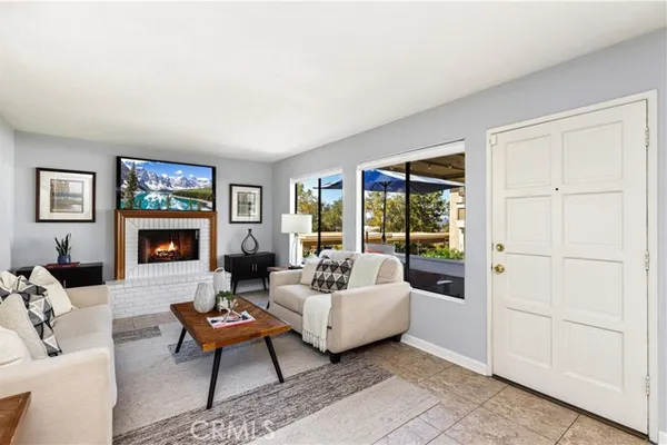 25701 VIEW POINTE 8C