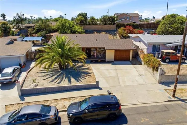 1634 RUSH AVE