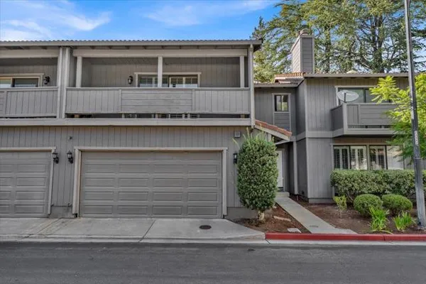 103 HOOKE LN