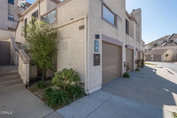 409 SHOREVIEW DR