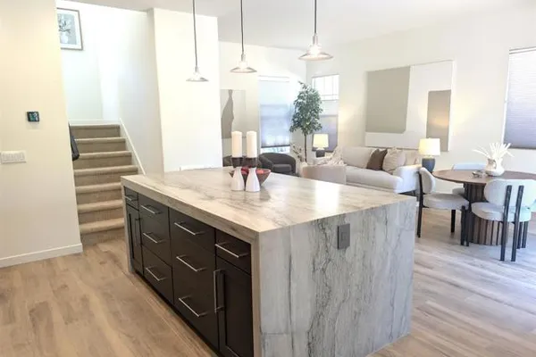 7049 SURFBIRD CIR