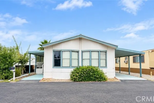 530 W DEVONSHIRE AVE SPC 36