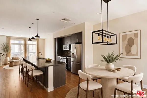 2753 WAVERLY DR 1003