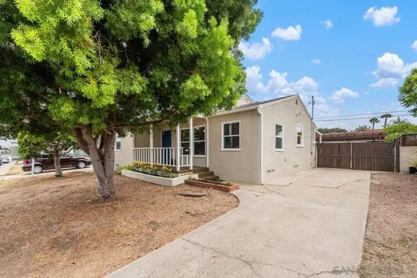4331 CORINTH ST