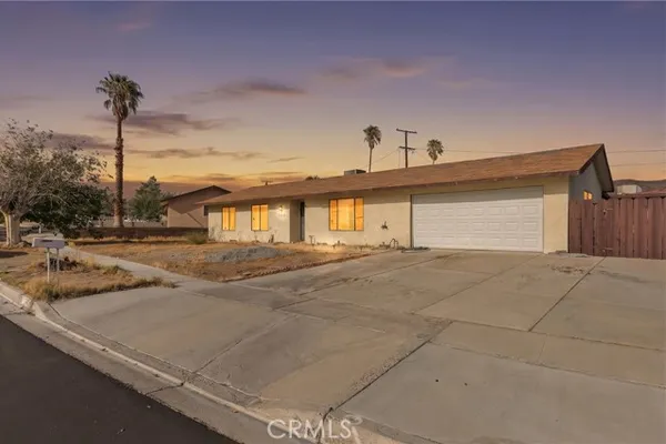 37111 TORRES AVE