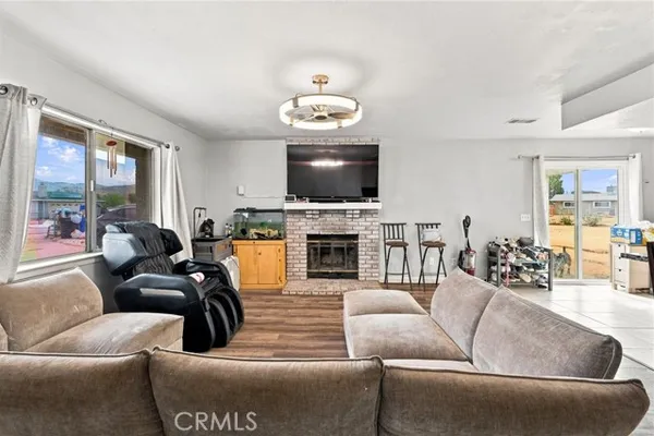 22889 ANOKA RD