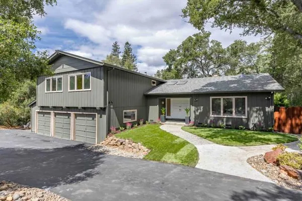 545 PINE LN
