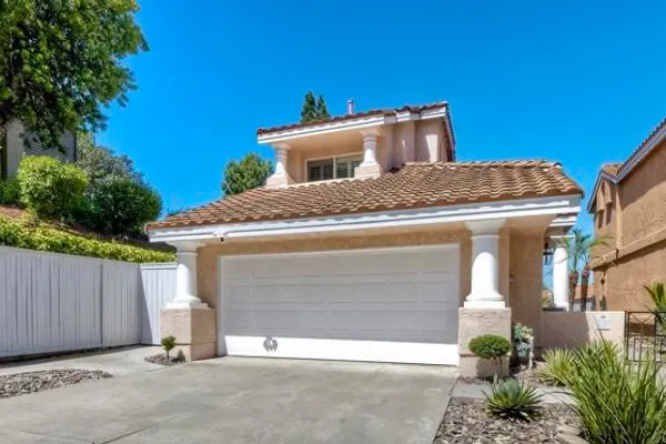 1510 GOLFCREST PL