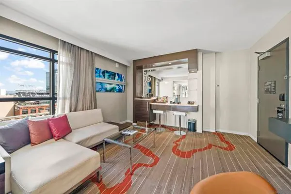 207 5TH AVE 1148