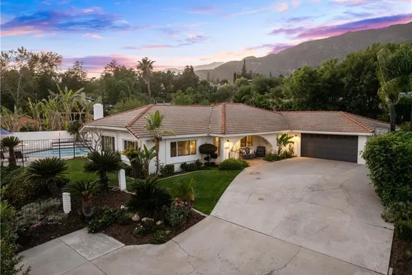 2485 SAN MATEO DR