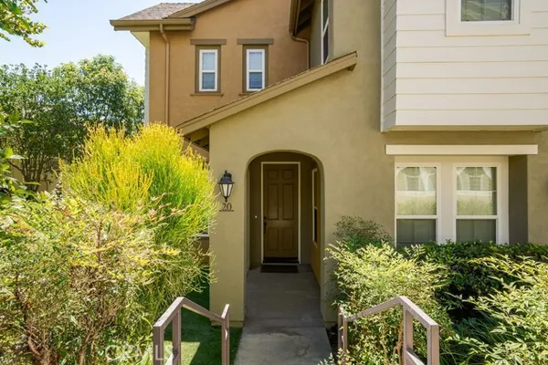 20 ORANGE BLOSSOM CIR