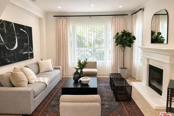 26835 MONT CALABASAS DR