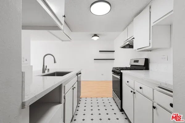 421 S LA FAYETTE PARK PL 711