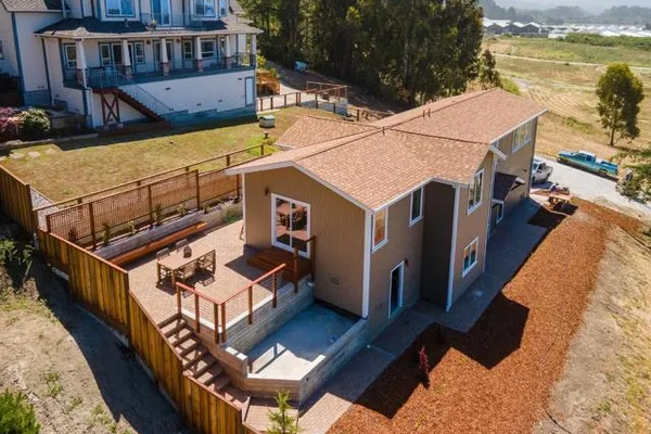599 ALTO AVE