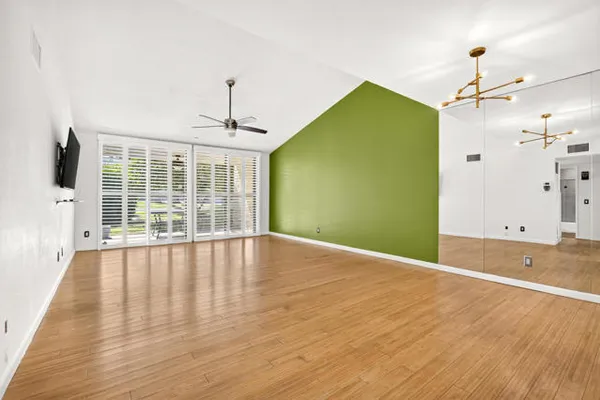 1117 S LA VERNE WAY
