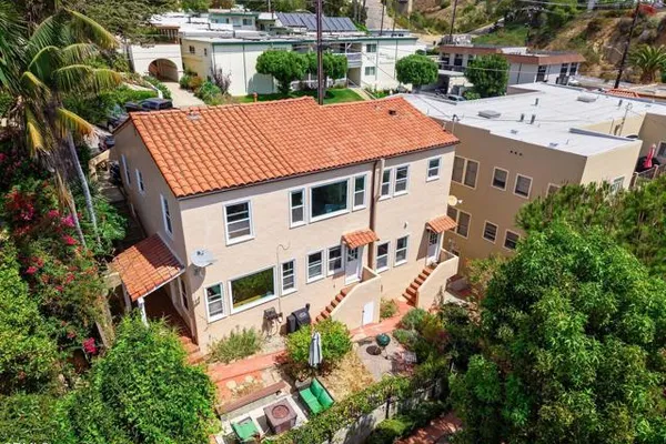 832 BUENA VISTA ST