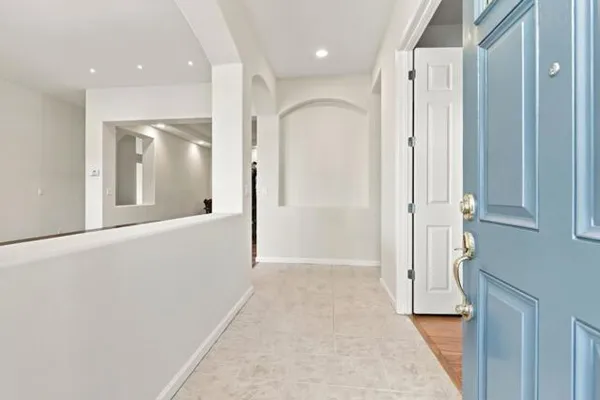 9066 VILLAGE VIEW LOOP