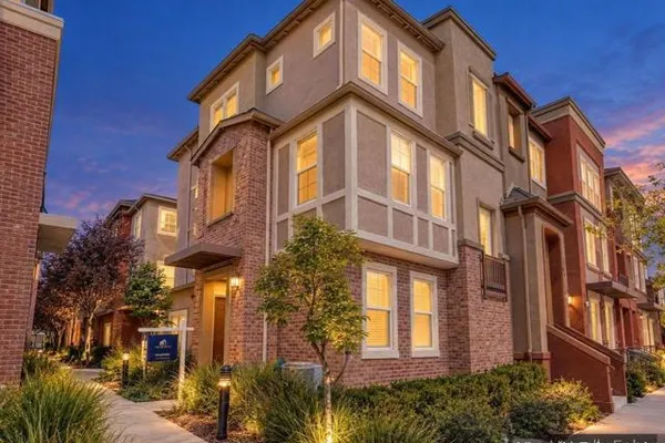 1457 MERCADO WAY