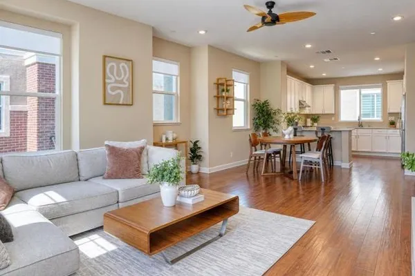 1457 MERCADO WAY