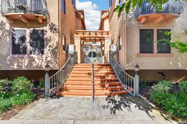 358 BRYANT ST