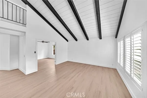 33352 COVE IS