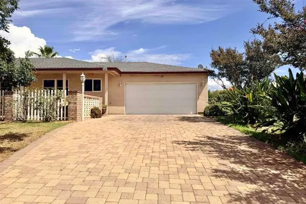 3685 LA HACIENDA DR