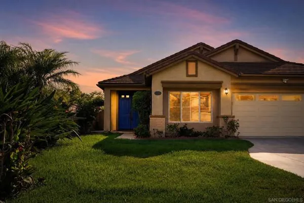 6268 CANYON BLUFF CT