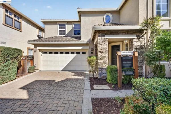 3927 MADBURY CT