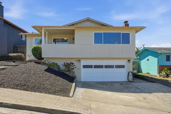 245 CASTLETON WAY