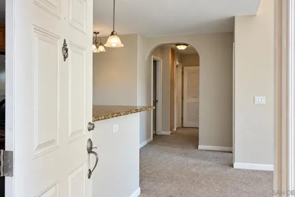 5252 BALBOA ARMS DR 286