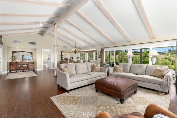 3237 CANONITA DR