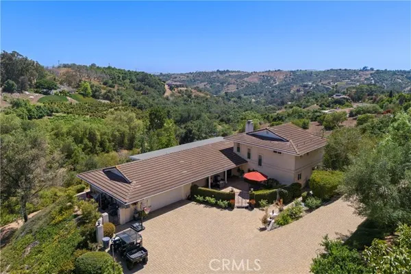 3237 CANONITA DR