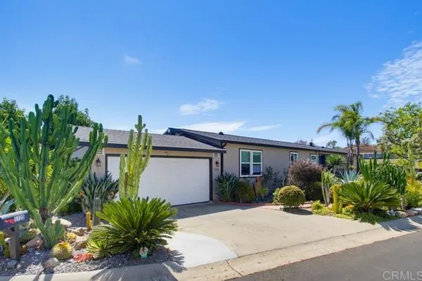 1120 HARVEST LN